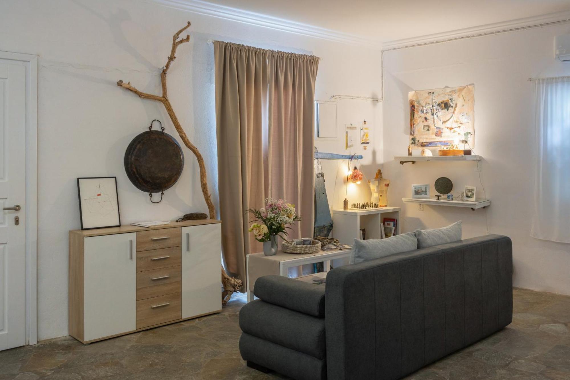 Studio Home Naousa  Room photo